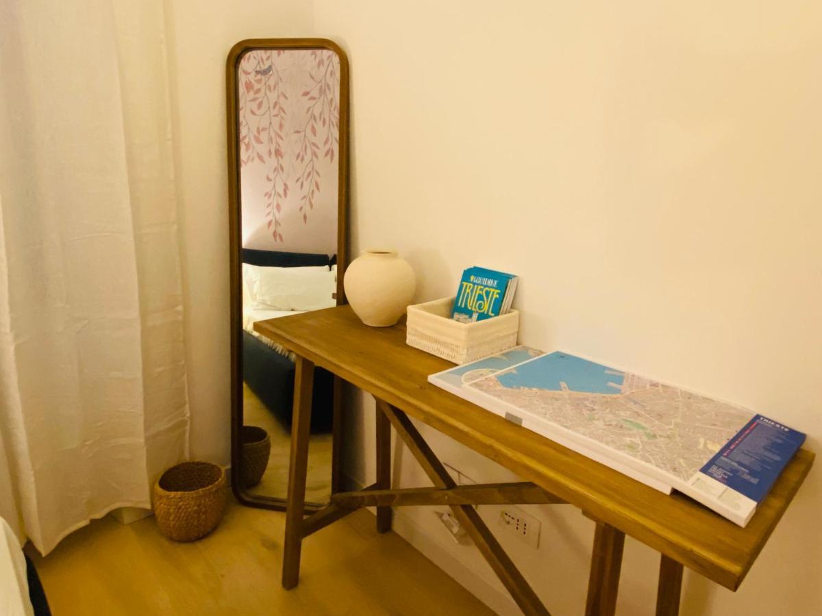 Piazzaborsa Charme Apartment Trieste Exterior foto